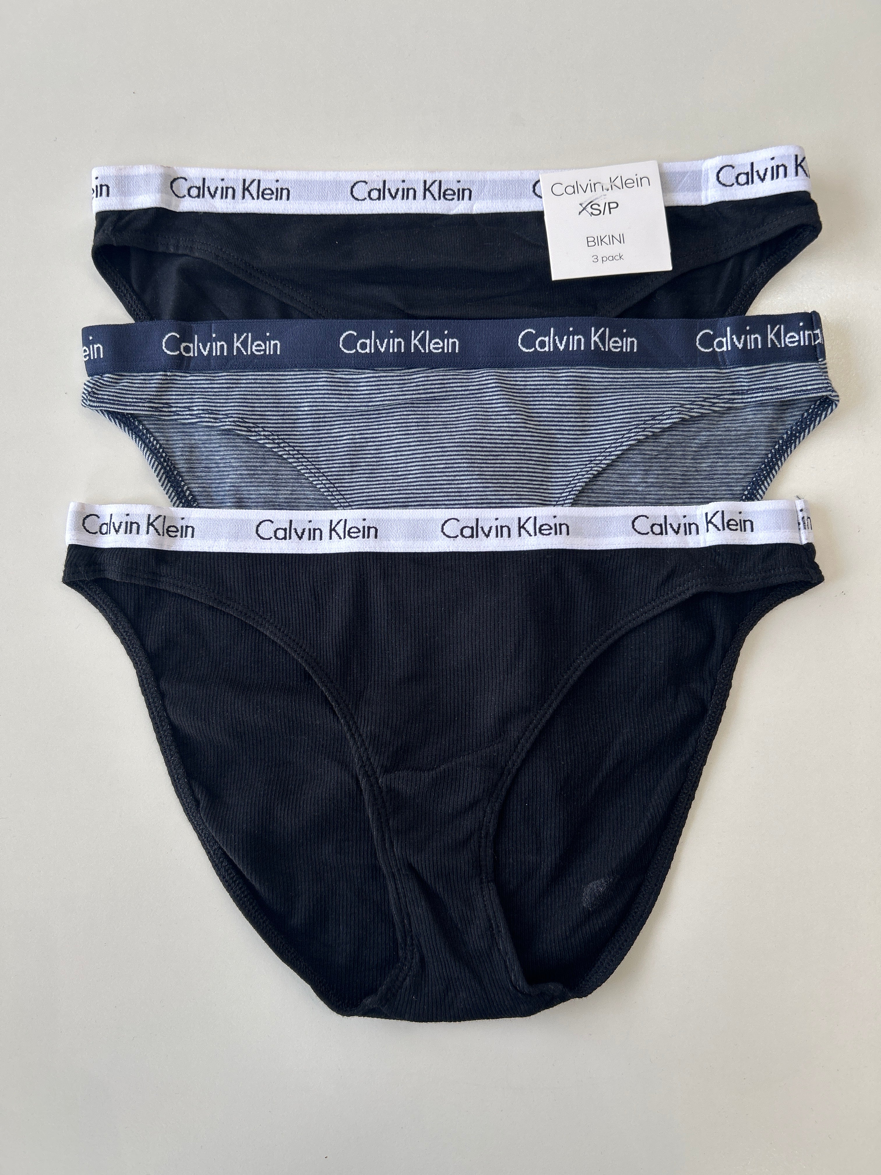 Lot de 3 culottes de bikini XS Calvin Klein
