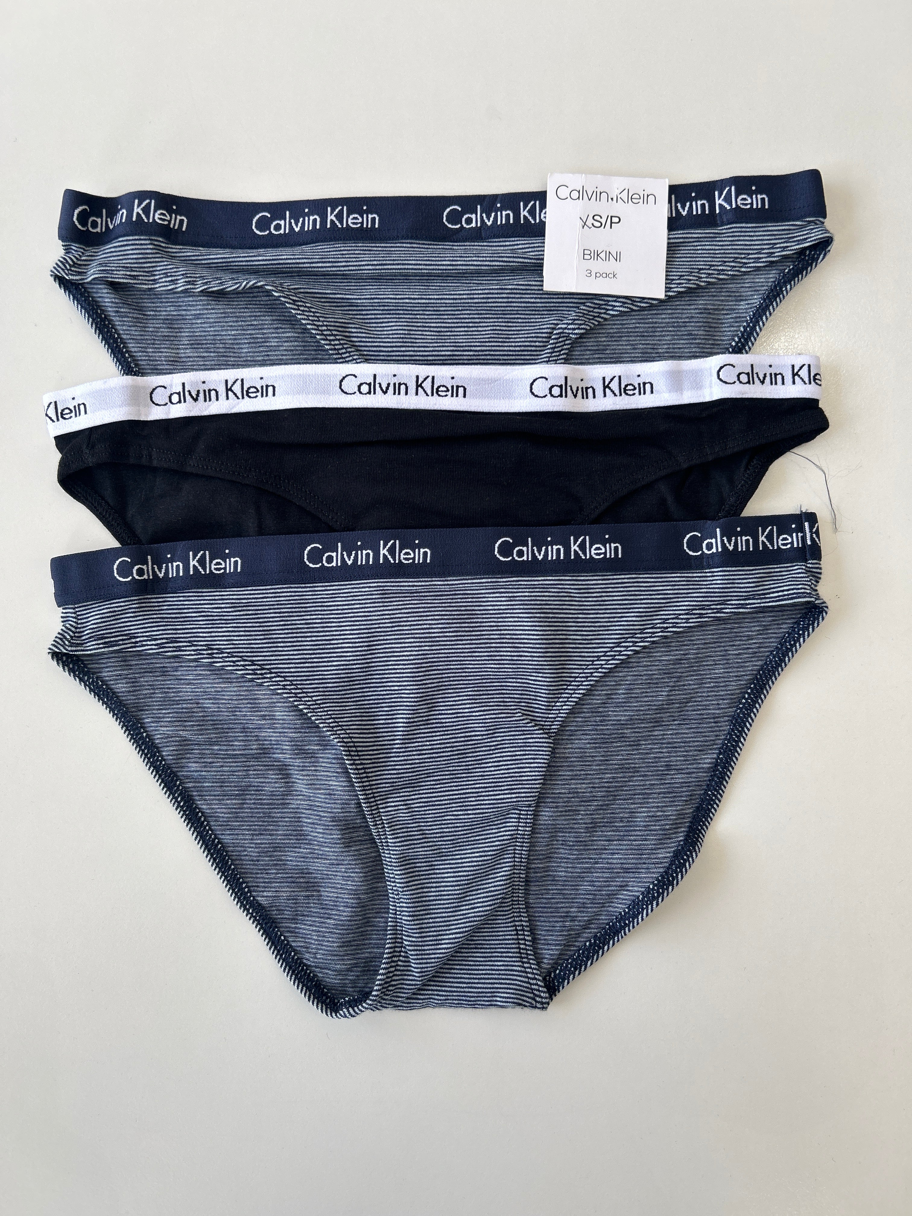 Lot de 3 culottes de bikini XS Calvin Klein