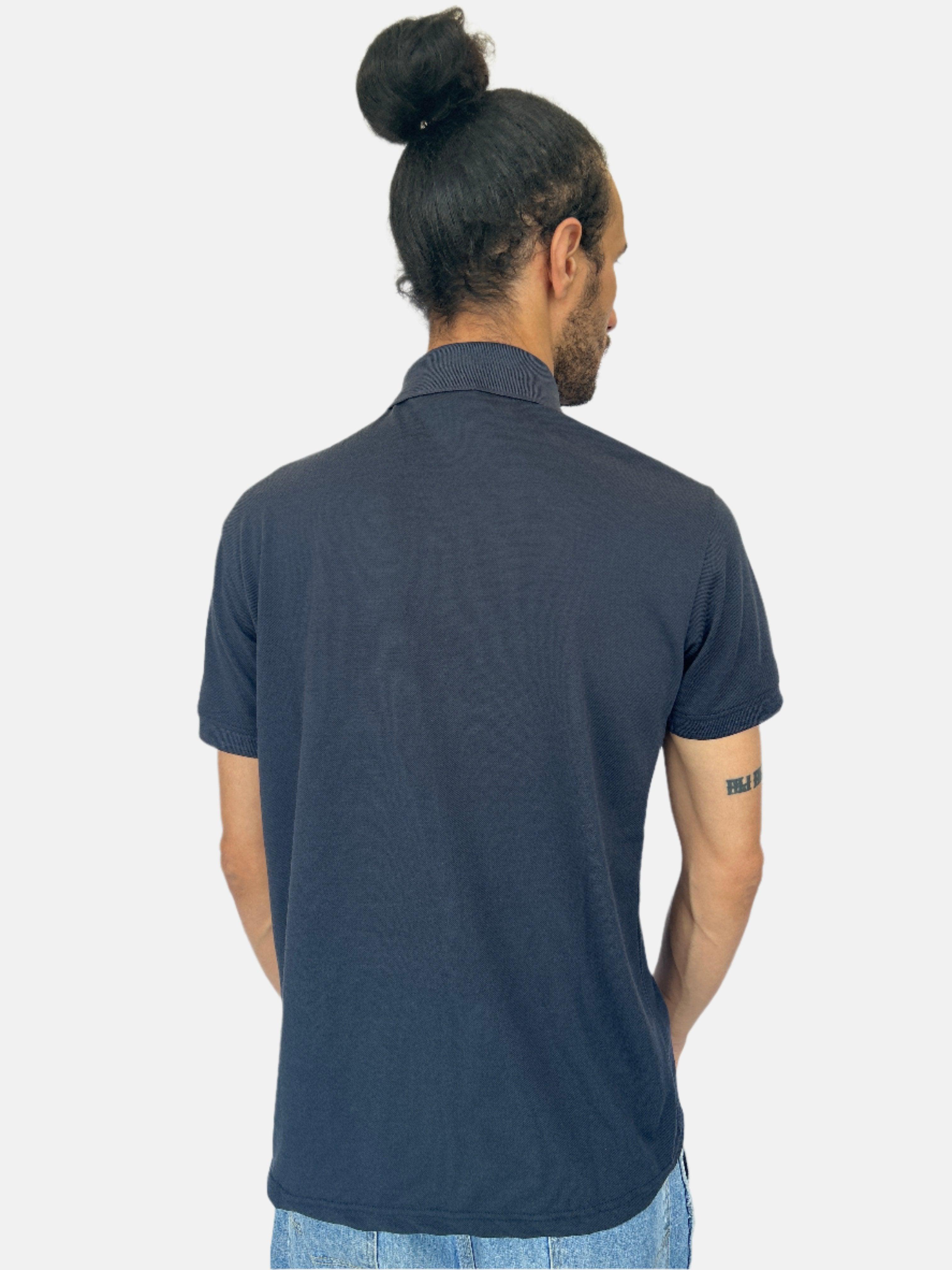 تي شيرت بولو بشعار DOLCE & GABBANA باللون الأزرق الداكن