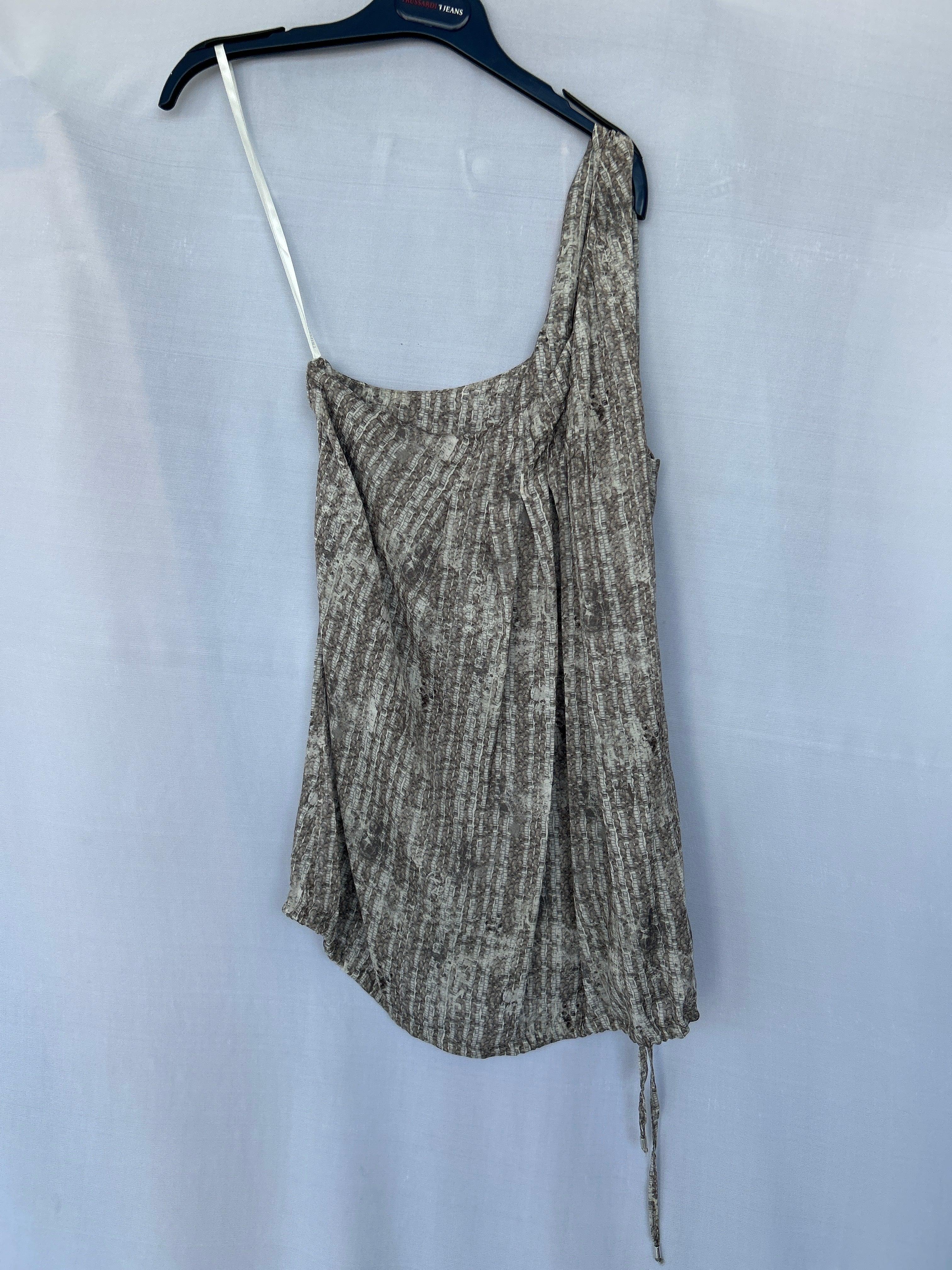 بلوزة نسائية بدون أكمام من تروساردي Col-13 564431