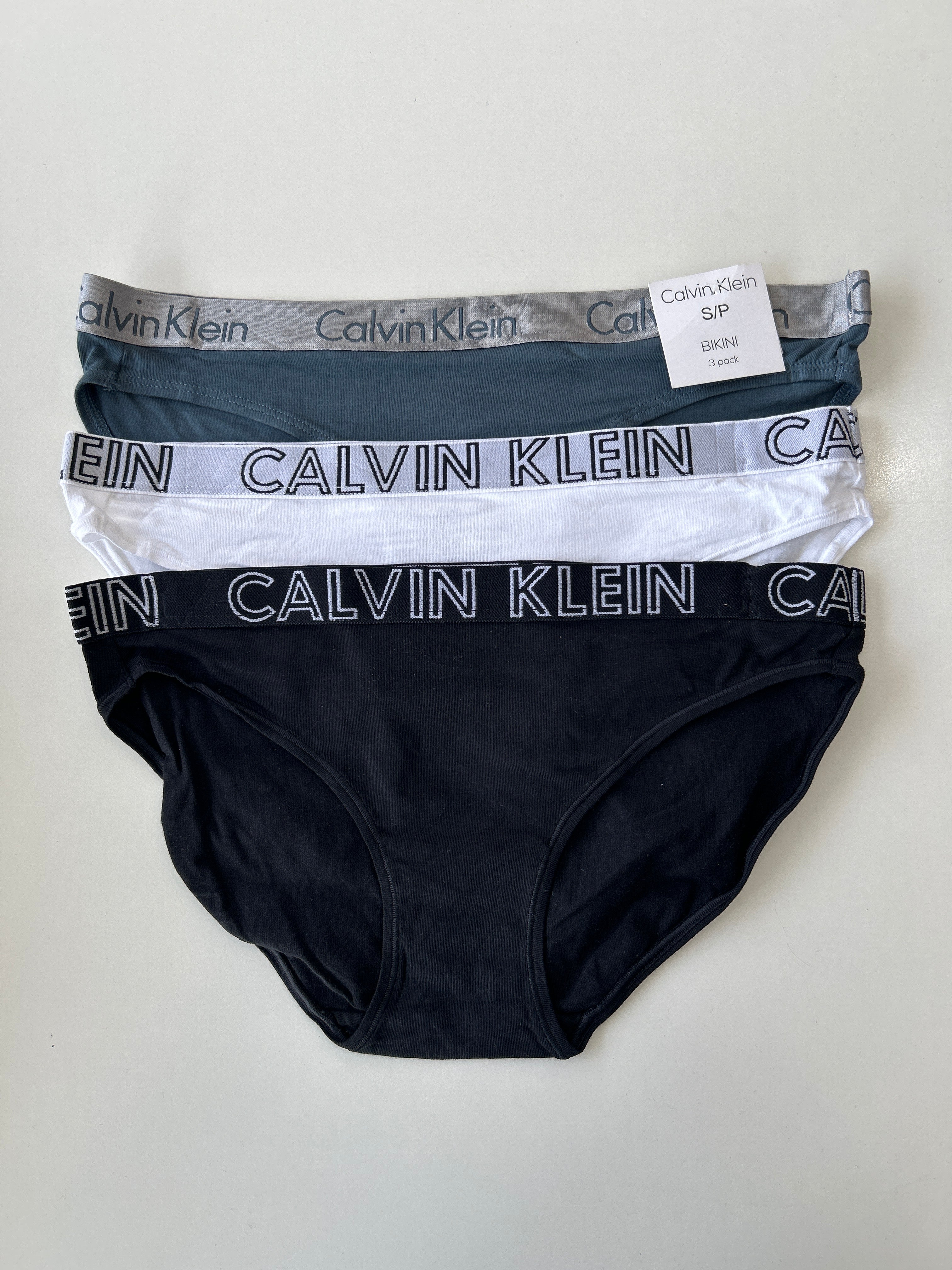 Lot de 3 culottes bikini Calvin Klein