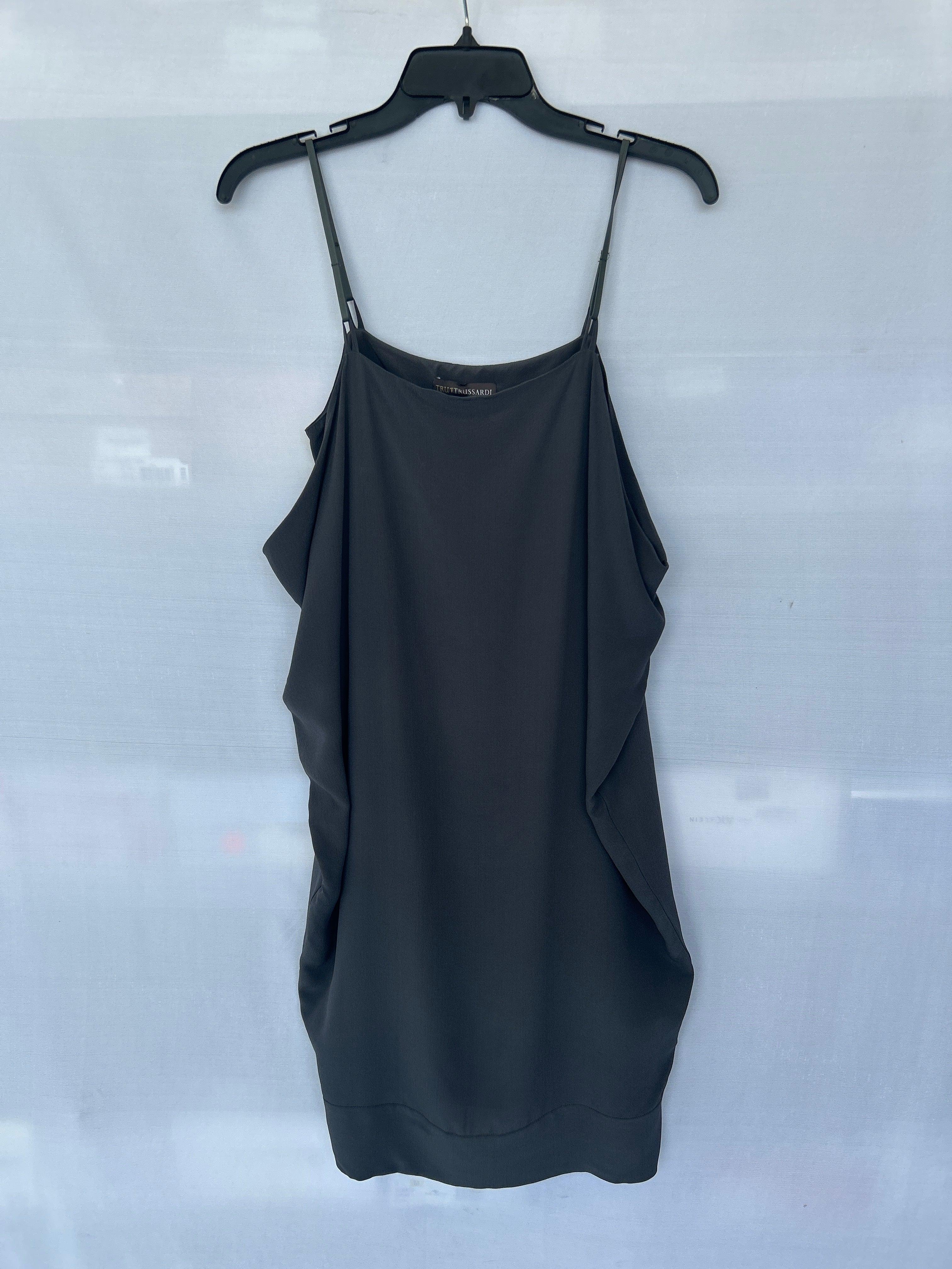 40 661572 فستان نسائي من Trussardi
