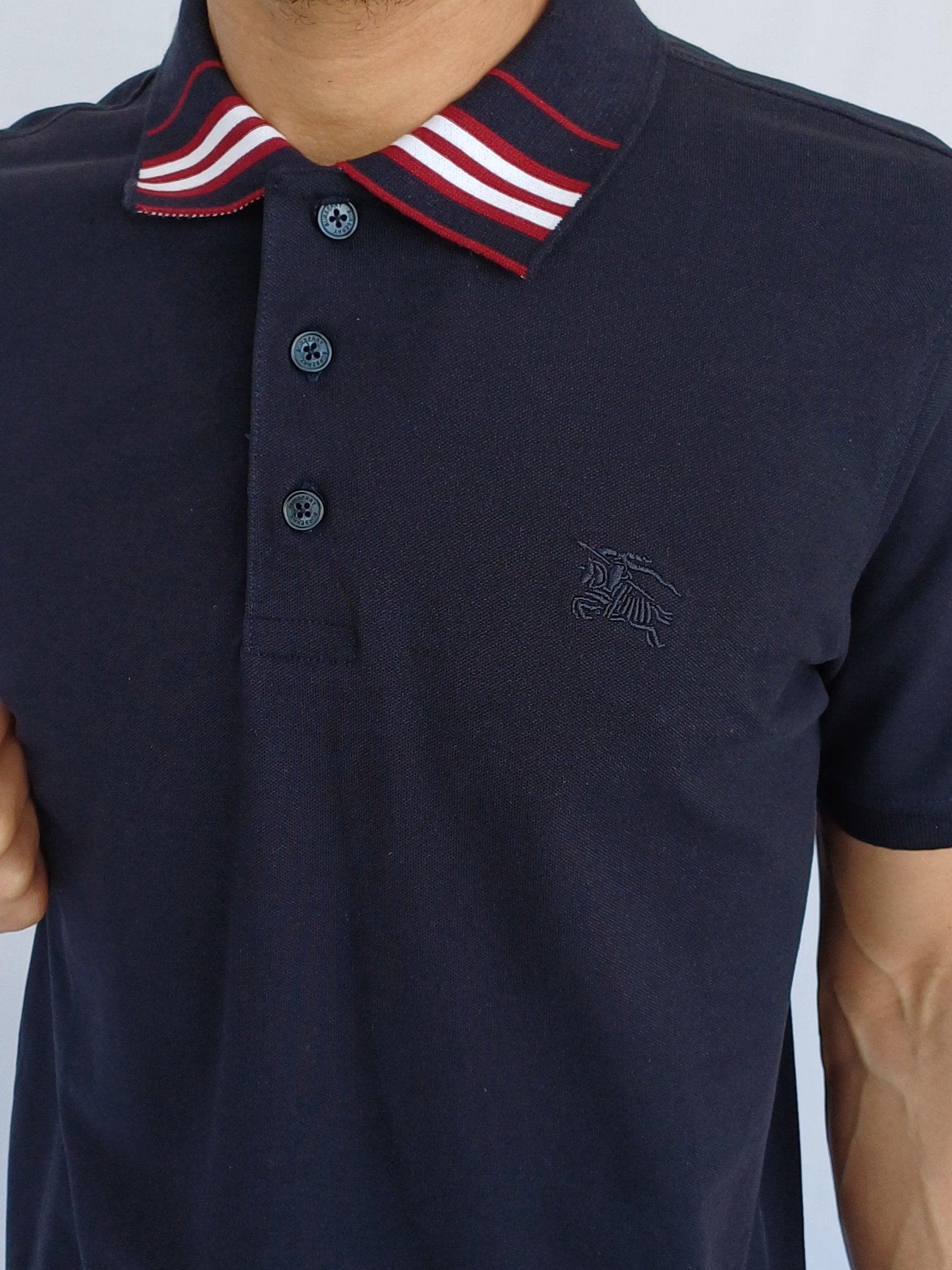 T-shirt polo bleu marine Burberry à bande sur le devant pour homme